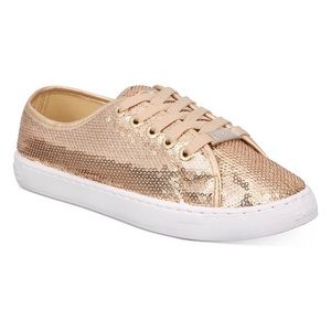 NWT Bebe Dyanna Sneakers
